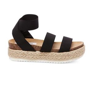 Steve Madden sandal black
